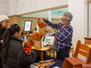 20241215_HMCA_craft_fair_033